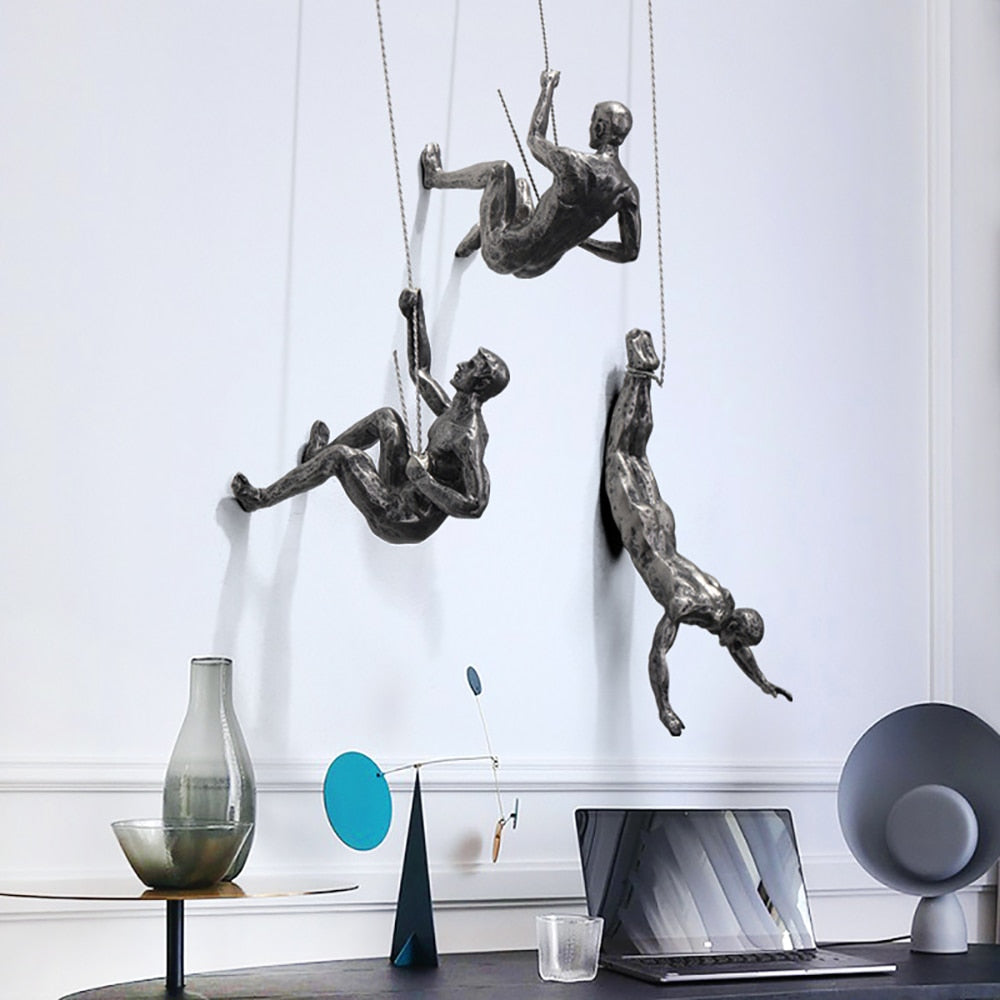 Articlimb - Climb sculpture | Interior Eyecatcher | Unique wall decoration