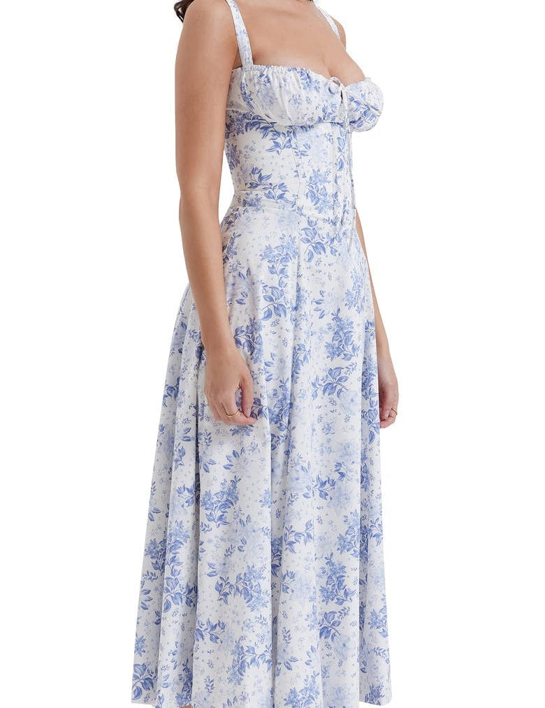 HOUSE-OF-CB-Carmen-Floral-Bustier-Sundress-Alterna-_6__900x_2ee4bbb4-d325-4974-91bb-04934e637216.jpg