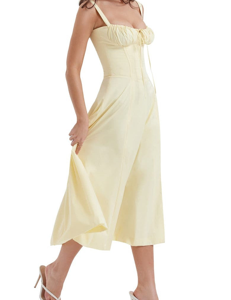 HOUSE-OF-CB-Carmen-Floral-Bustier-Sundress-Alterna-_8__900x_d69d7c4c-237d-4b58-b8b6-0e9108d6c658.jpg