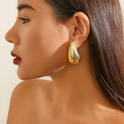 LuxeTeardrop | Chic Drop Earrings for Fashionable Impact