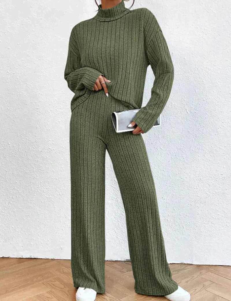 Knitted turtleneck and pants set for women - Shaira