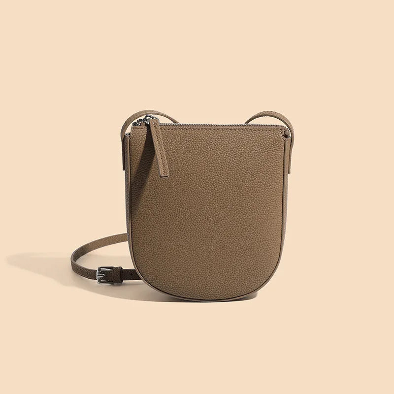 Brooke | Minimalist Crossbody Bag for Everyday Essentials