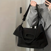 Leanne | Chic Minimalist Large Tote Bag with Versatile Strap