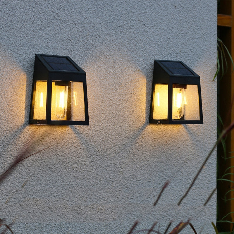 GuardLume – Durable LED Solar Outdoor Light-3