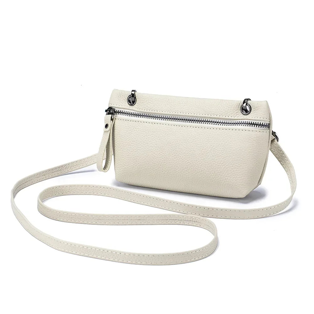 Raven | Compact Crossbody Bag for Everyday Convenience