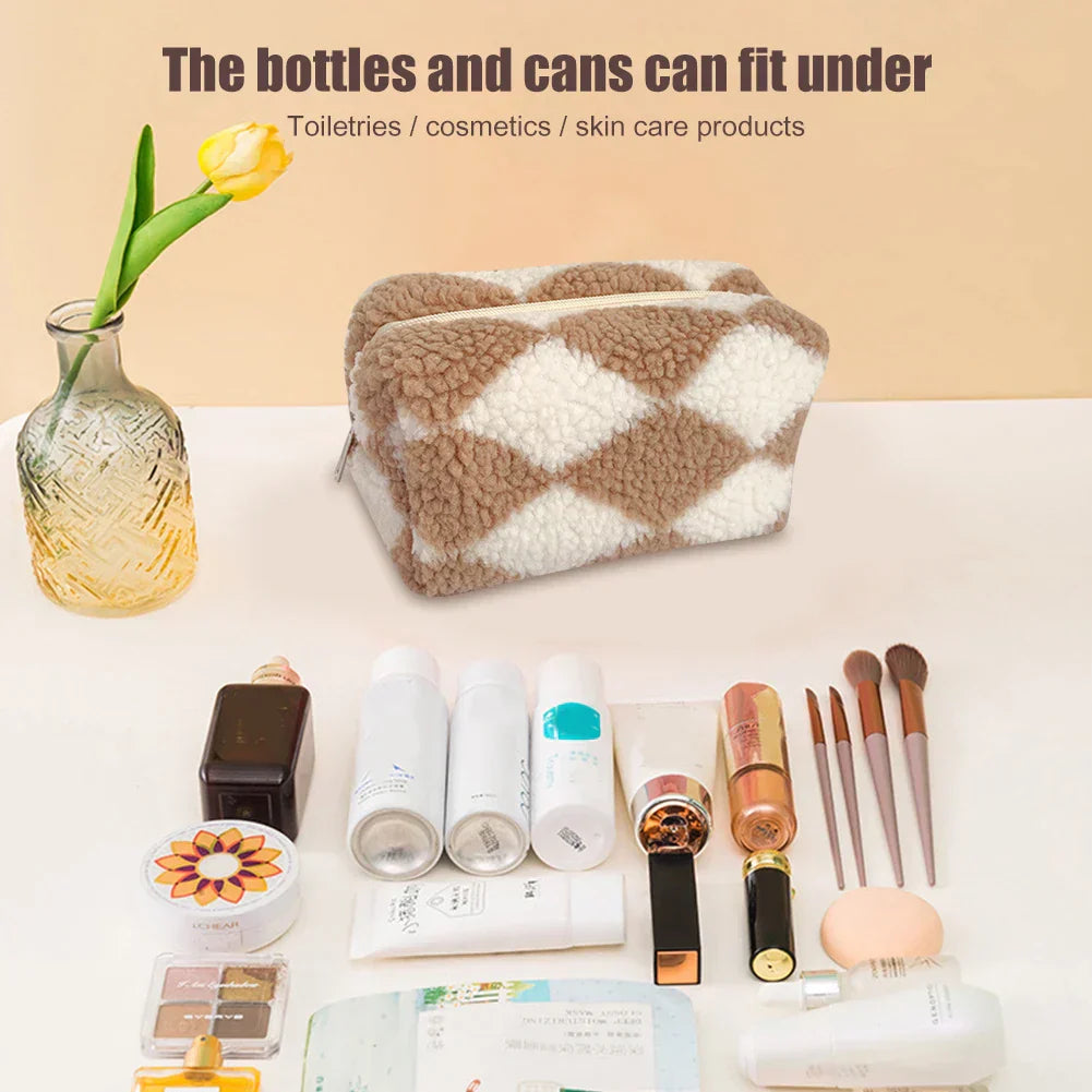 Jazmine | Checkered Soft Plush Makeup Bag