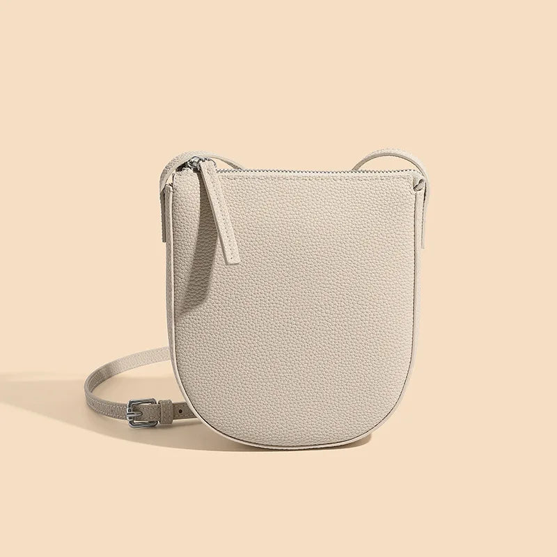 Brooke | Minimalist Crossbody Bag for Everyday Essentials