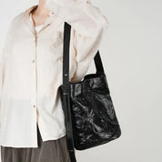 James | Compact and Stylish Bucket Shoulder Bag for Daily Use