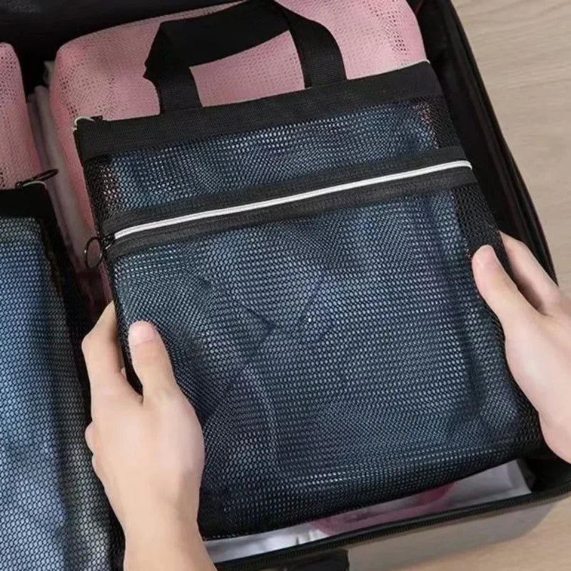 Whitney | Lightweight and Breathable Organizer