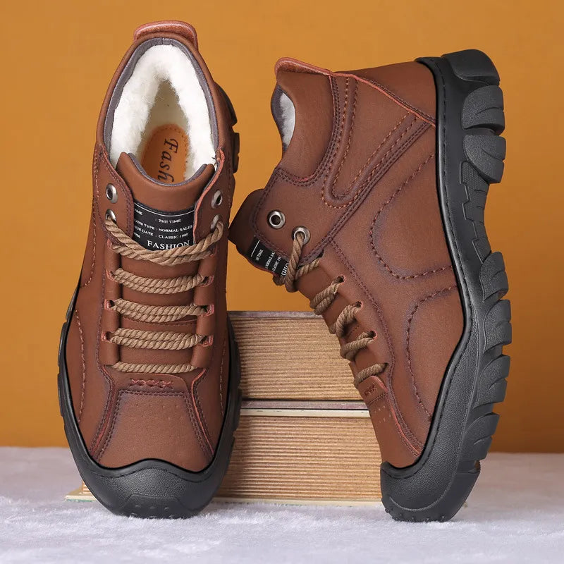 Romeo | Frost-resistant hiking boots with tread sole