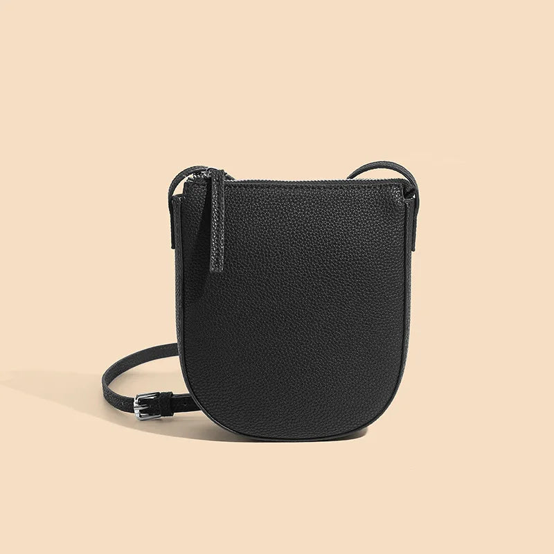Brooke | Minimalist Crossbody Bag for Everyday Essentials