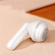 Maxie | Efficient, Quick & Gentle on Fabrics Lint Remover