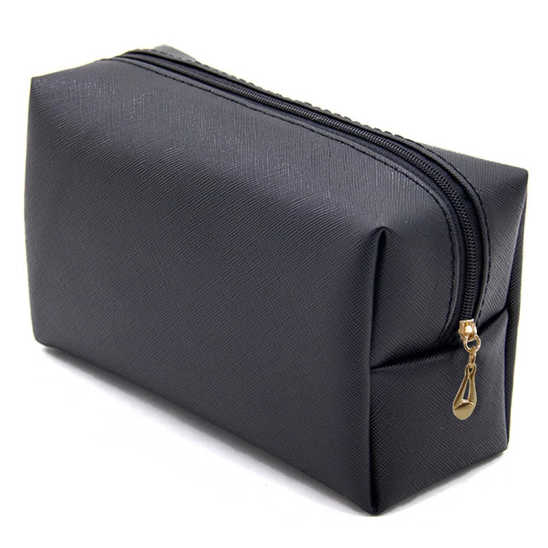 Cynthia | Elegant and practical travel bag