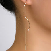 Evonne | Wavy Drop Earrings