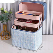 Malayah | Elegant and spacious travel essential organizer
