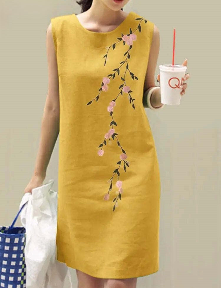Solila | Floral Embroidery Dress