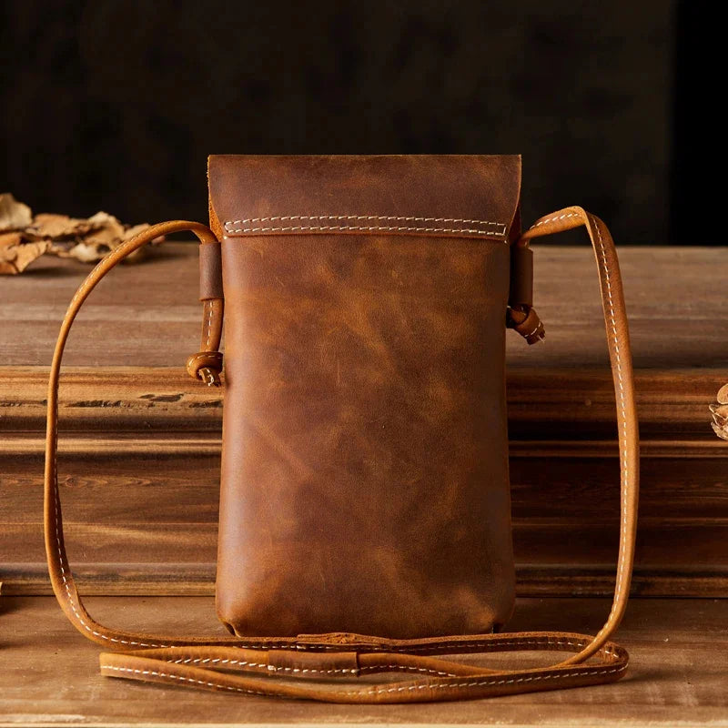 Justin | Compact Crossbody Bag for Everyday Essentials
