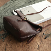 Annie | Vintage-Inspired Crossbody Bag with Buckle Detail