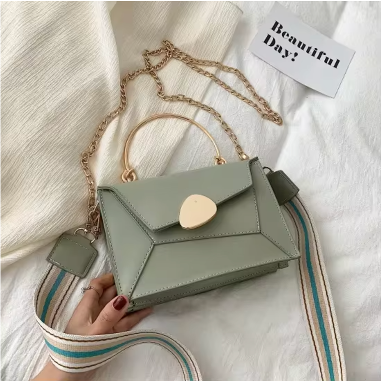 Lianne | Modern Handbag with Geometric Design and Chain Strap