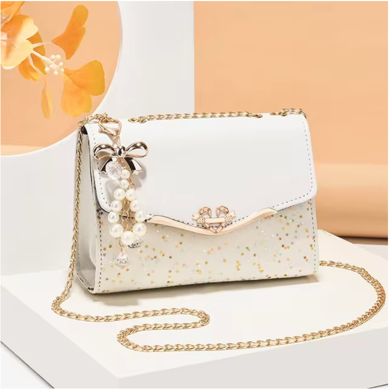 Grace | Elegant Chain Shoulder Bag for Special Occasions
