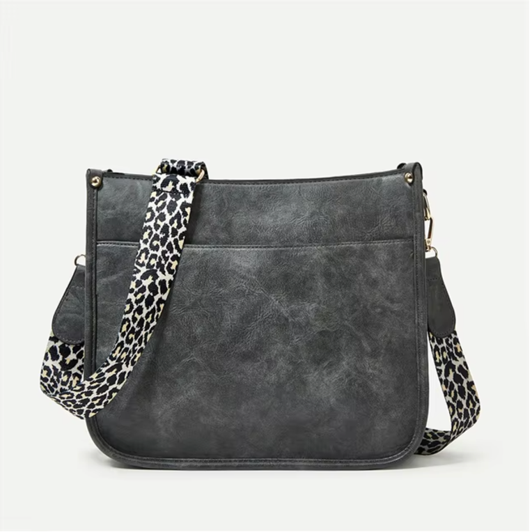 Ashley | Modern Shoulder Bag with Sleek and Versatile Design