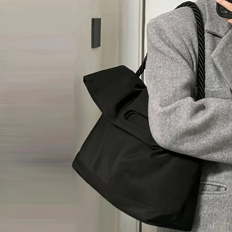 Leanne | Chic Minimalist Large Tote Bag with Versatile Strap