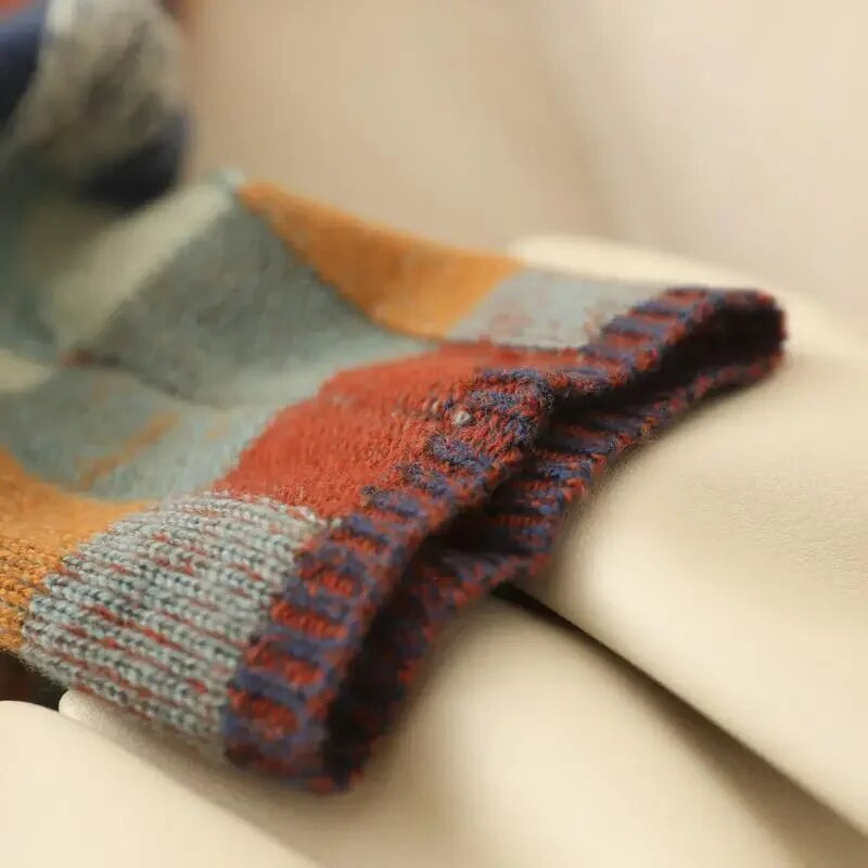 Turtleneck with patchwork - Hiske