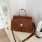Phoebe | Elegant Handbag with Classic Design and Adjustable Strap