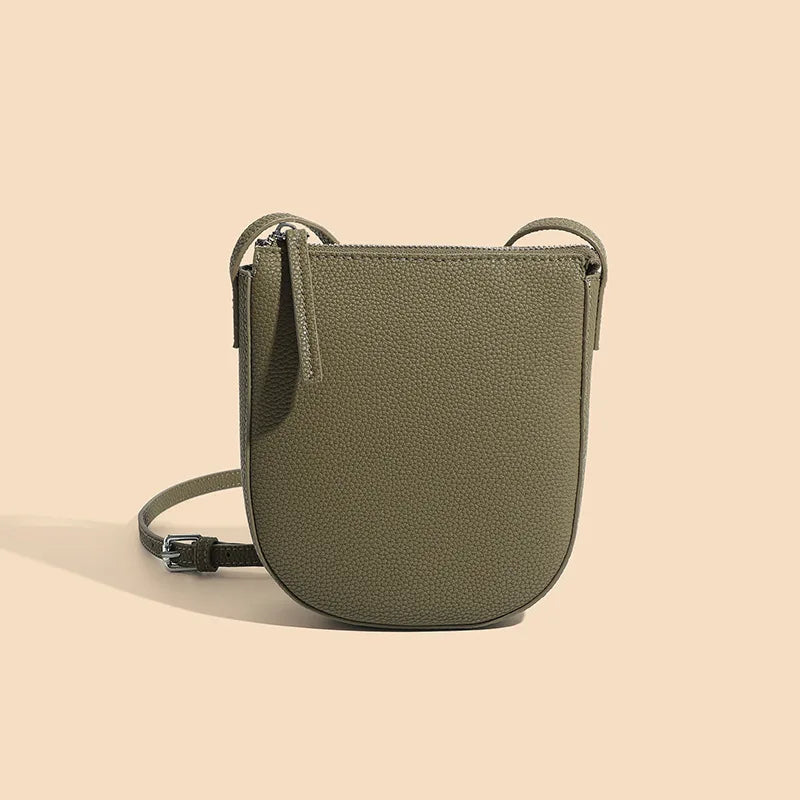 Brooke | Minimalist Crossbody Bag for Everyday Essentials