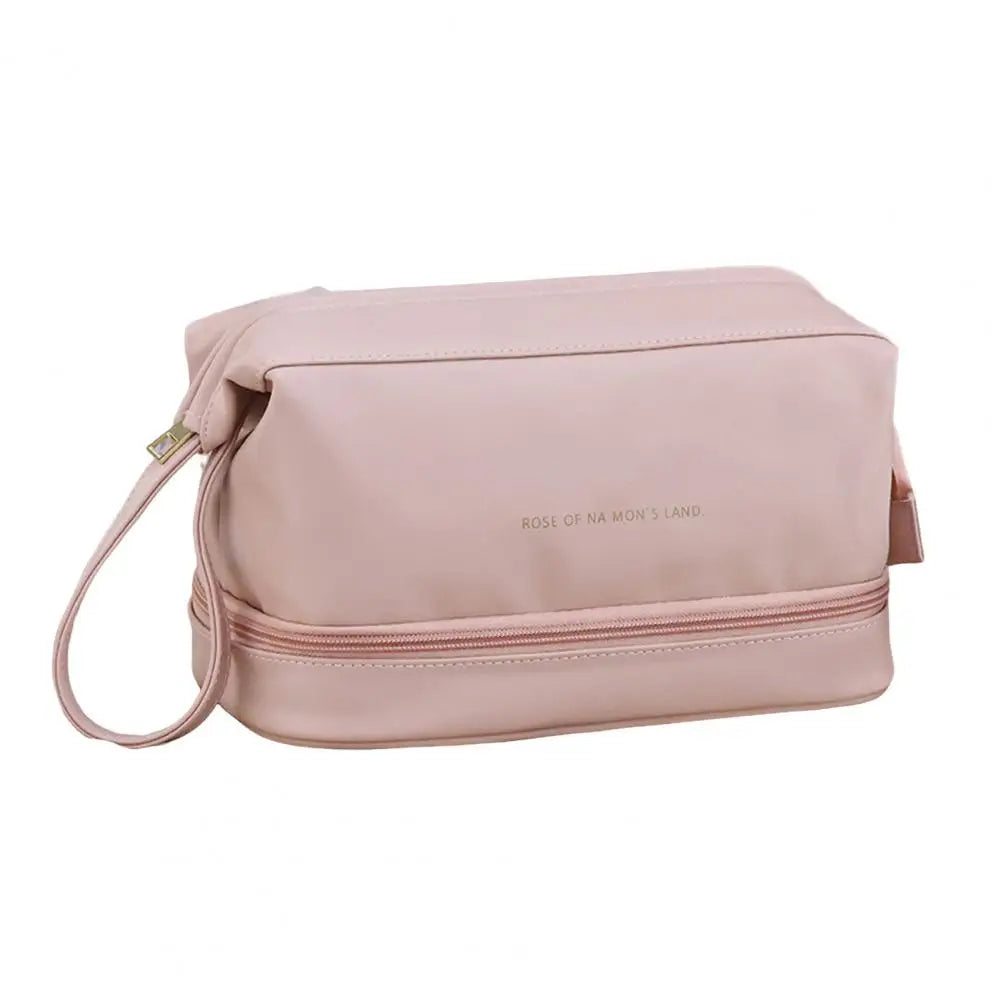 Layne | Sophisticated and spacious beauty accessories case