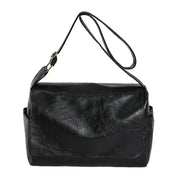 Claudia | Oversized Shoulder Bag for Everyday Carry and Style