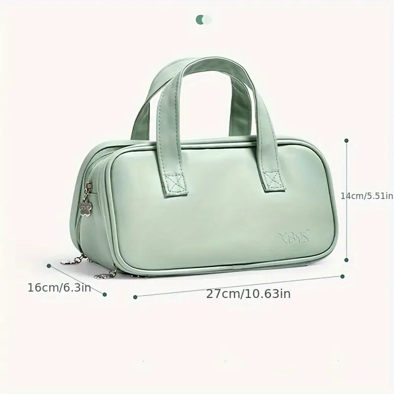 Charloutte | Versatile and functional travel-friendly cosmetic bag