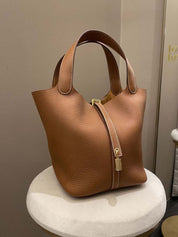 Zoe| Stylish Bucket Bag of Premium Vegan Leather