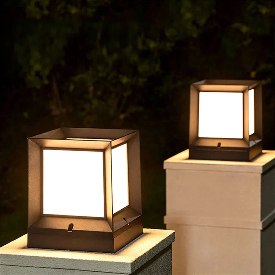 Elegant Outdoor Pillar Lamp for Entrance – Weather-Resistant LED Outside Lights for Garden and Pathway Illumination-3