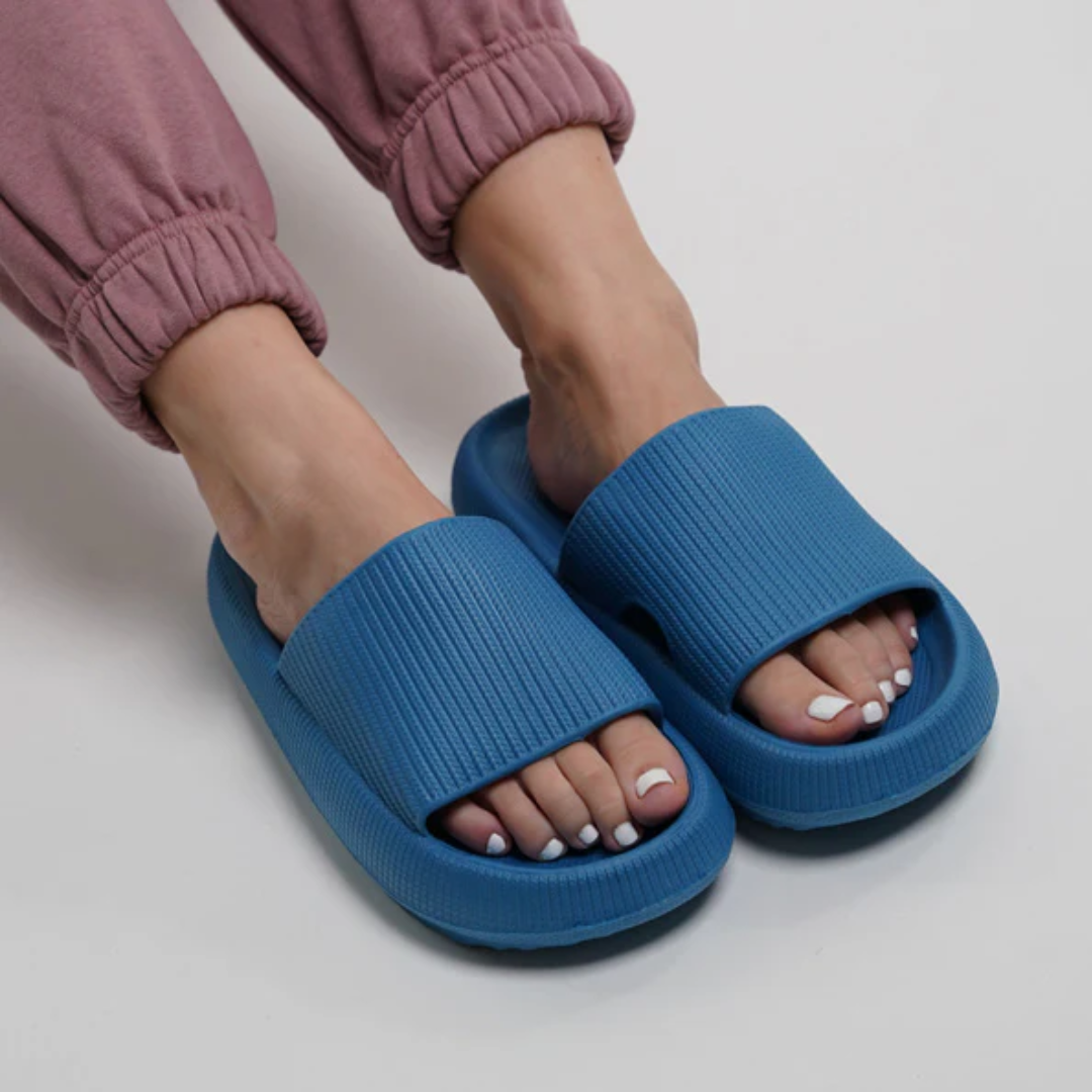 Mae | Soft and Comfortable Slippers