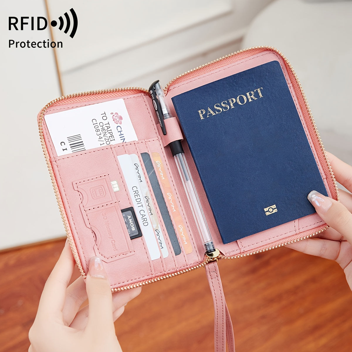 Light | RFID-Secure Travel Wallet