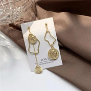 Everly | Unique Gold Accent Pearl Earrings