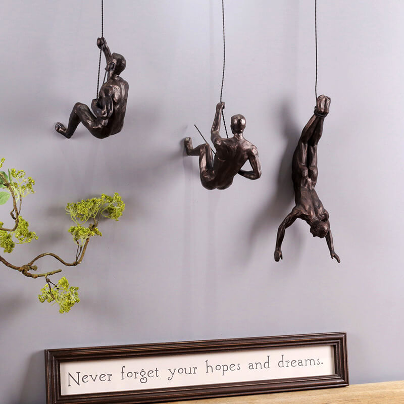 Articlimb - Climb sculpture | Interior Eyecatcher | Unique wall decoration