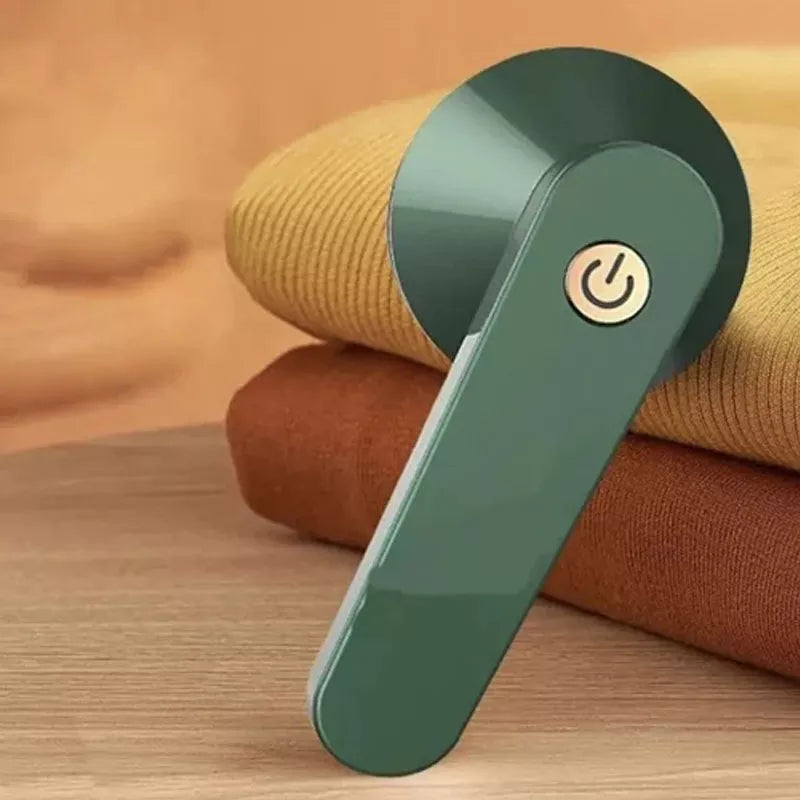 Maxie | Efficient, Quick & Gentle on Fabrics Lint Remover