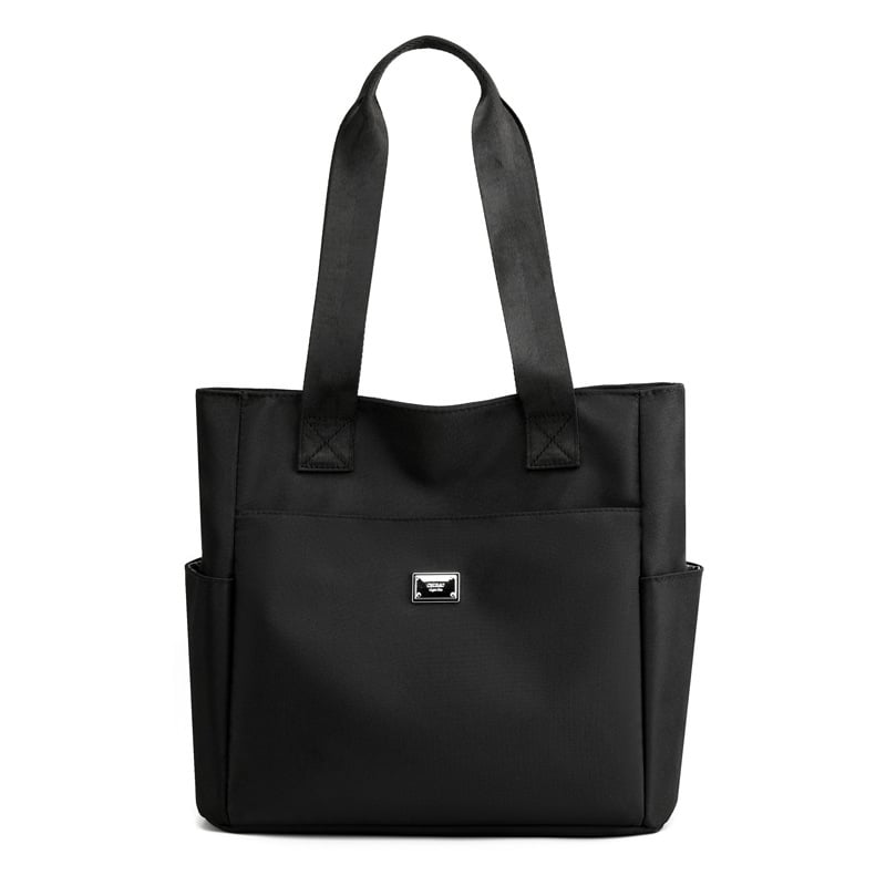 Pyper | Lightweight and waterproof shoulder bag
