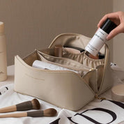 Becky's | Luxurious Cosmetic Make-Up Bag