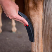 6-in-1 horse care brush-Equiglow