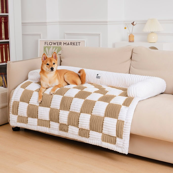 Comfortable checkered stylish sofa cover for pets