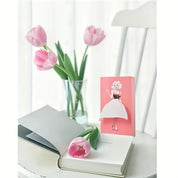 Iconic stylish tissue