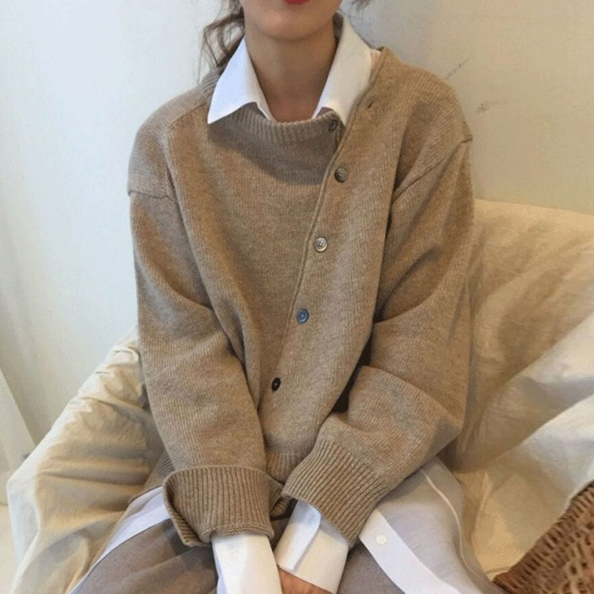 Shaina | Relaxed & Cozy Fit Button-Up Sweater