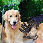 Pet hair removal glove
