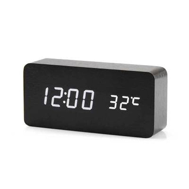 Minimalistic Digital LED alarm clock with speech control