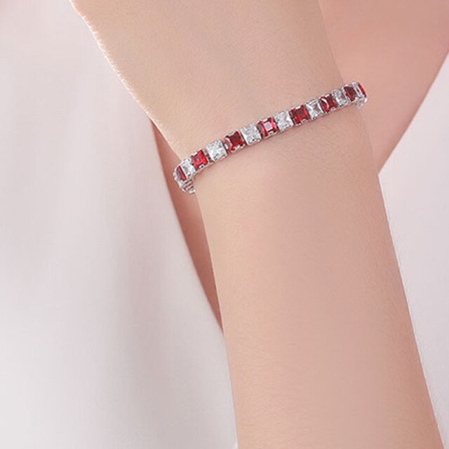 LuxeLink | Elegant Tennis Chain Bracelet