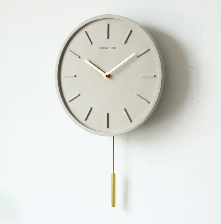 Minimalist wall clock with modern design