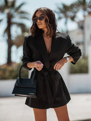 The perfect blazer for a business look - Khuja